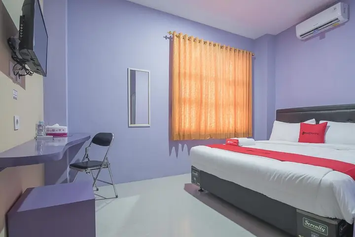 Бандунг: Violet Guest House by RedDoorz