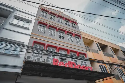 Ta Ke Guest House by RedDoorz — фото 1