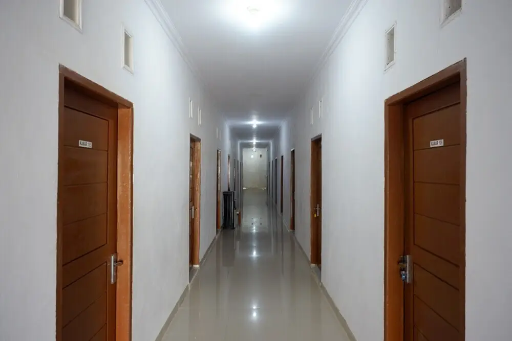 Lestari by RedDoorz — фото 1