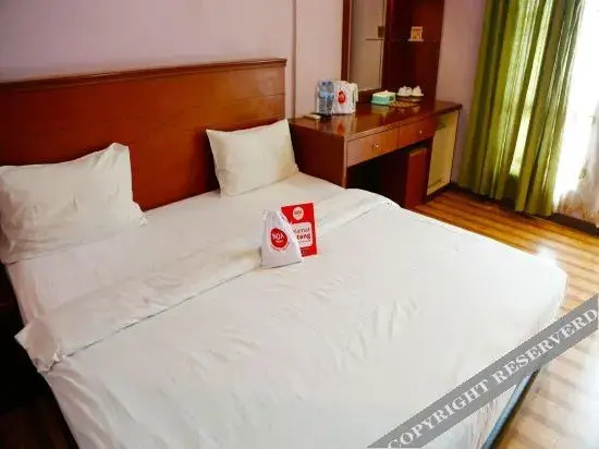 Батам: Nida Rooms Nagoya Lubuk Baja at S Hotel