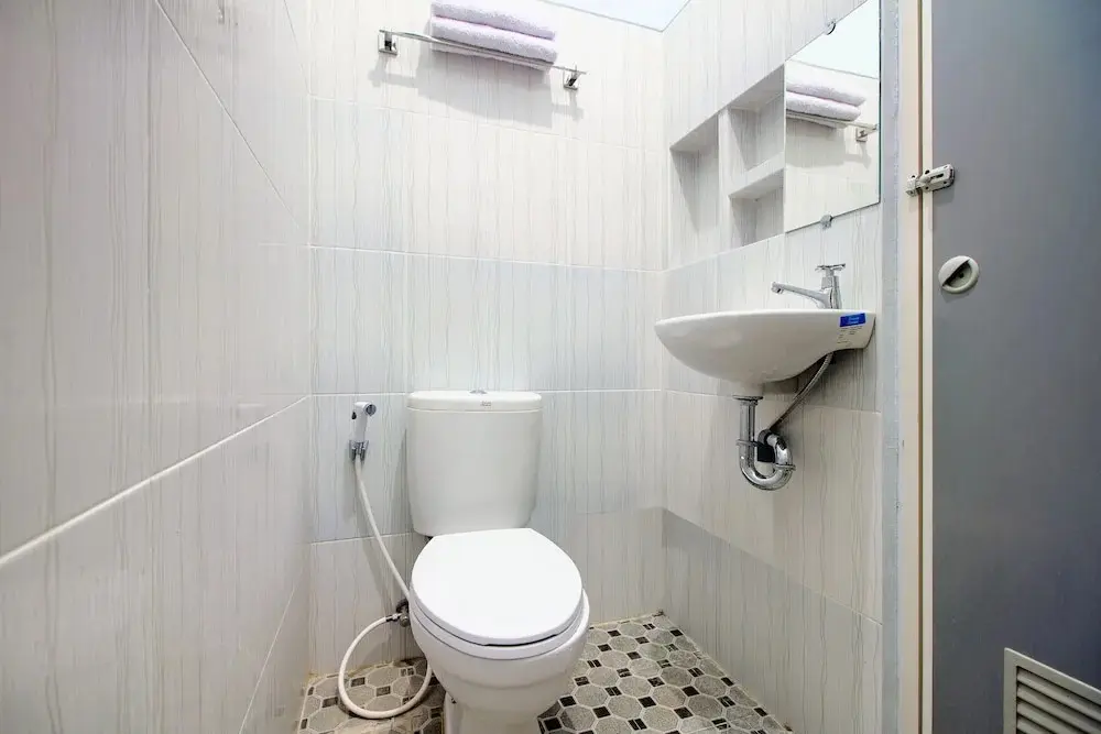 Ngaglik: Permana Guesthouse Syariah by OYO Rooms
