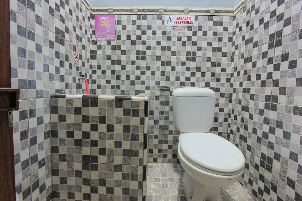 Баньюванги: SPOT ON 2490 Griya Kencana Homestay