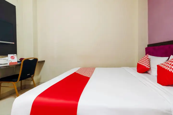 Макассар: Vaccinated Staff - Capital O 3380 Erin Int Hotel
