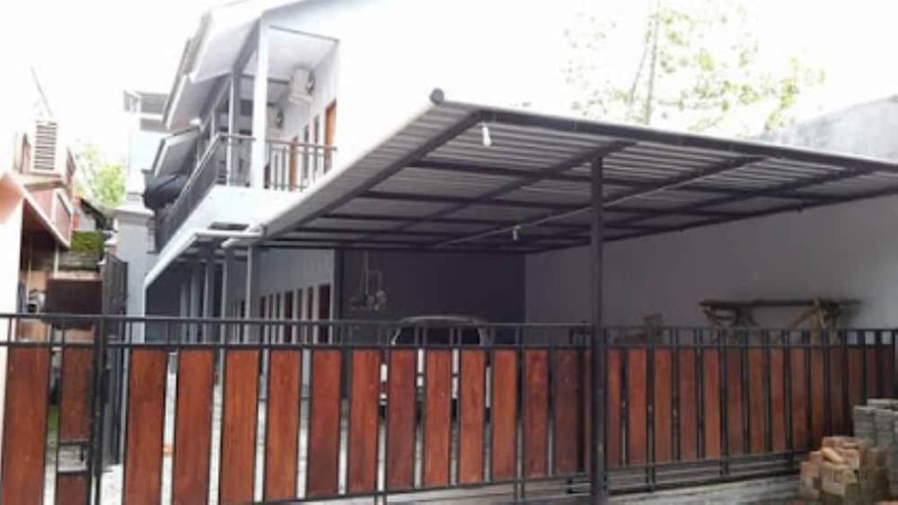 Ngaglik: Wisma Artha