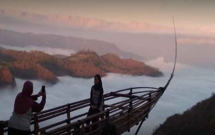 Батуретно: Dempak Indah Camp and Resort