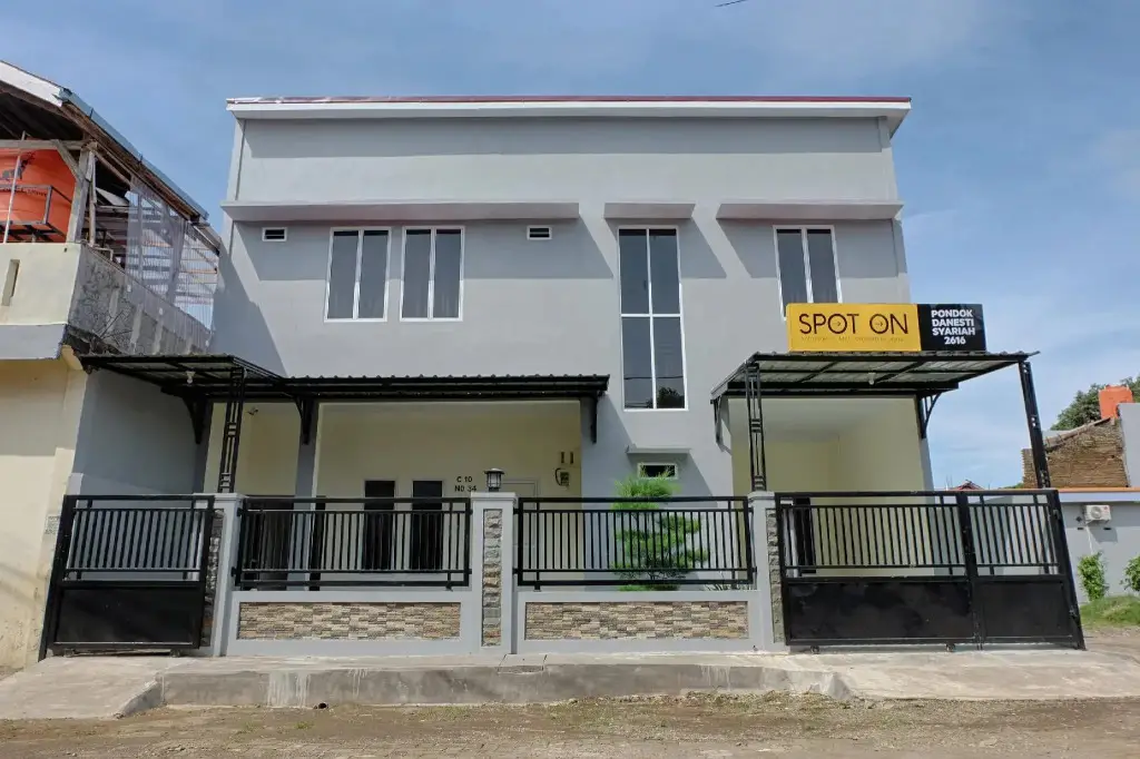 Макассар: Homestay Danesti Syariah Near Bandara Sultan Hasanuddin