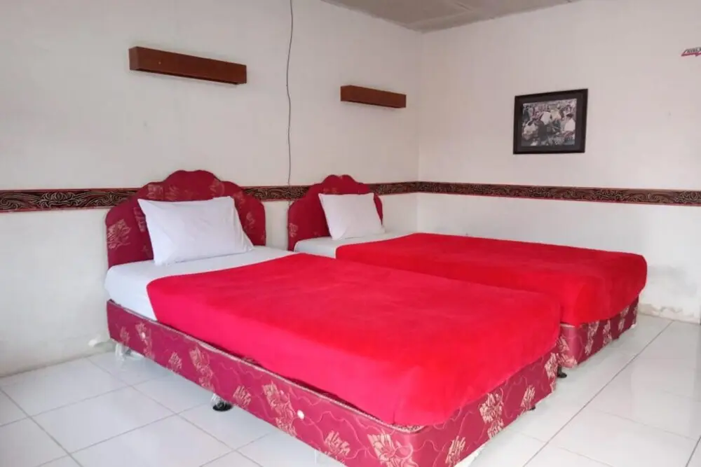 Берастаги: Dien Karona Hotel by OYO Rooms