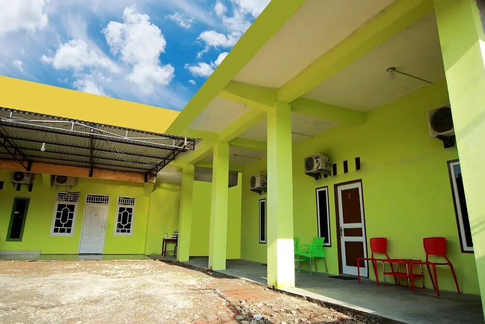 Лубуклингау: Sherren Guest House by OYO Rooms