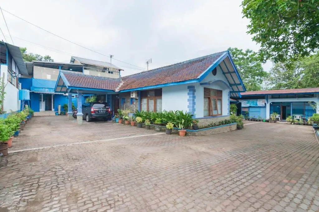 Чианджур: RedDoorz Syariah At Jl Pangeran Hidayatullah Cianjur
