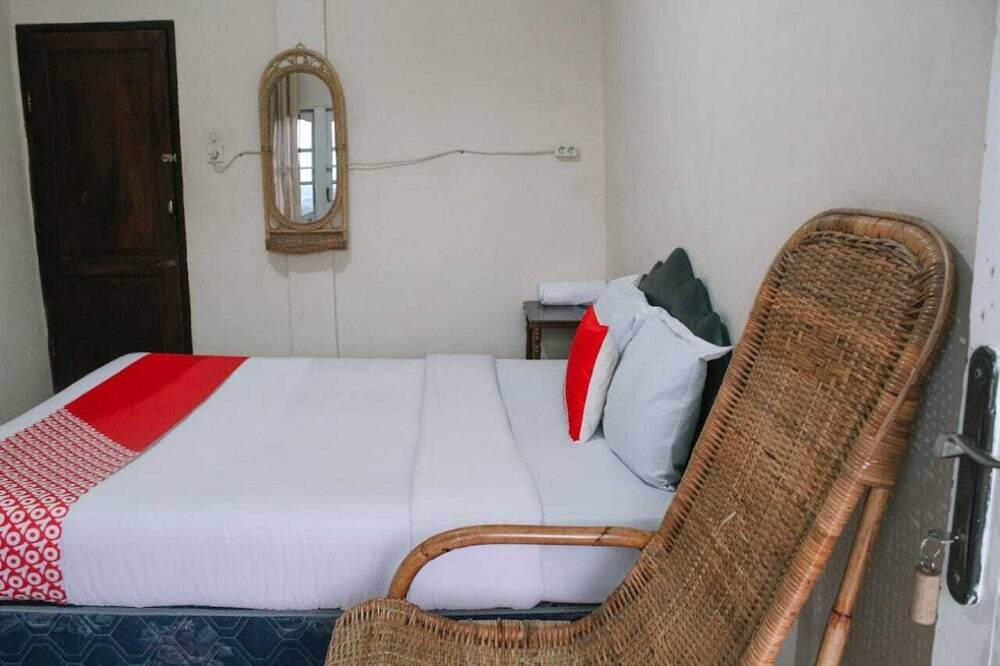 Берастаги: Berastagi Backpacker Rooms by OYO Rooms
