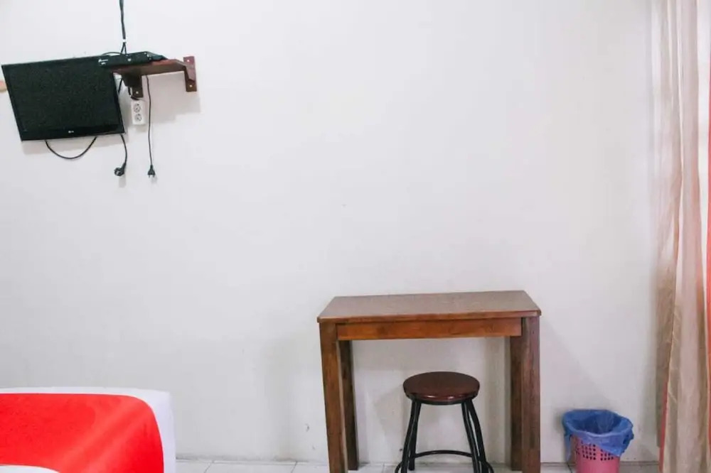 Берастаги: Berastagi Backpacker Rooms by OYO Rooms