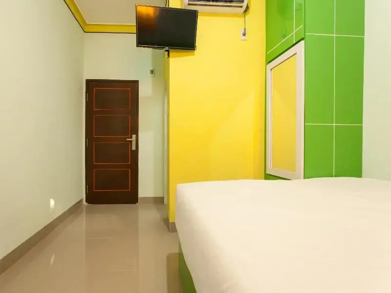 Медан: Dinda Residence by OYO Rooms