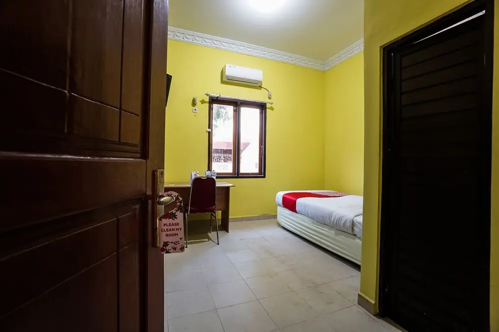 Манадо: Bahana Guest House by OYO Rooms
