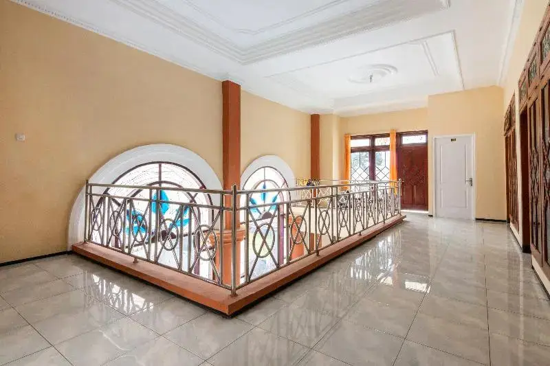 Травас: Safira Family Residence by OYO Rooms