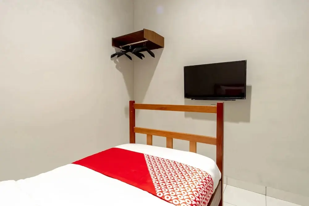 Медан: Homestay Jaya by OYO Rooms