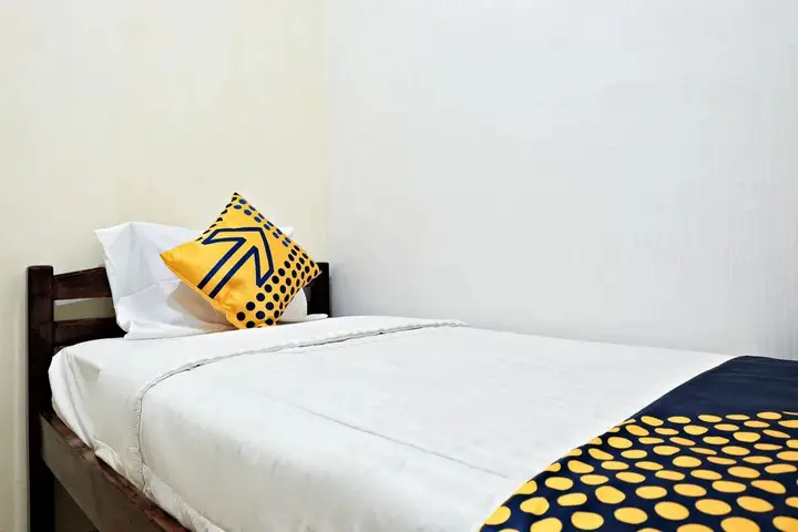 Макассар: R5 Homestay by OYO Rooms