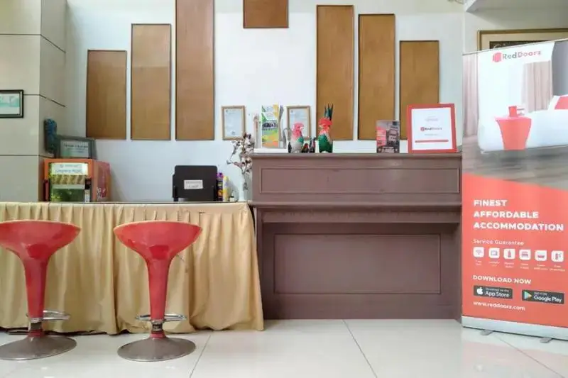 Hotel Surabaya Sumenep by RedDoorz — фото 1