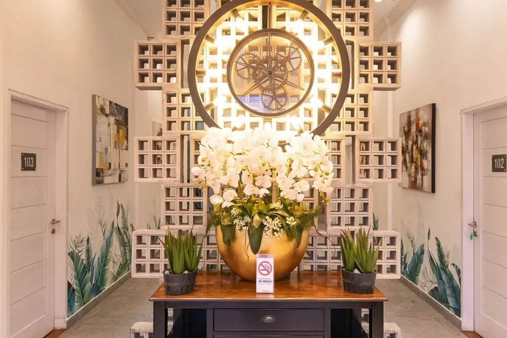 Медан: De Natio Guest House Jalan Gaharu by RedDoorz
