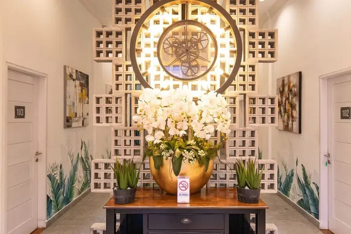 Медан: De Natio Guest House Jalan Gaharu by RedDoorz