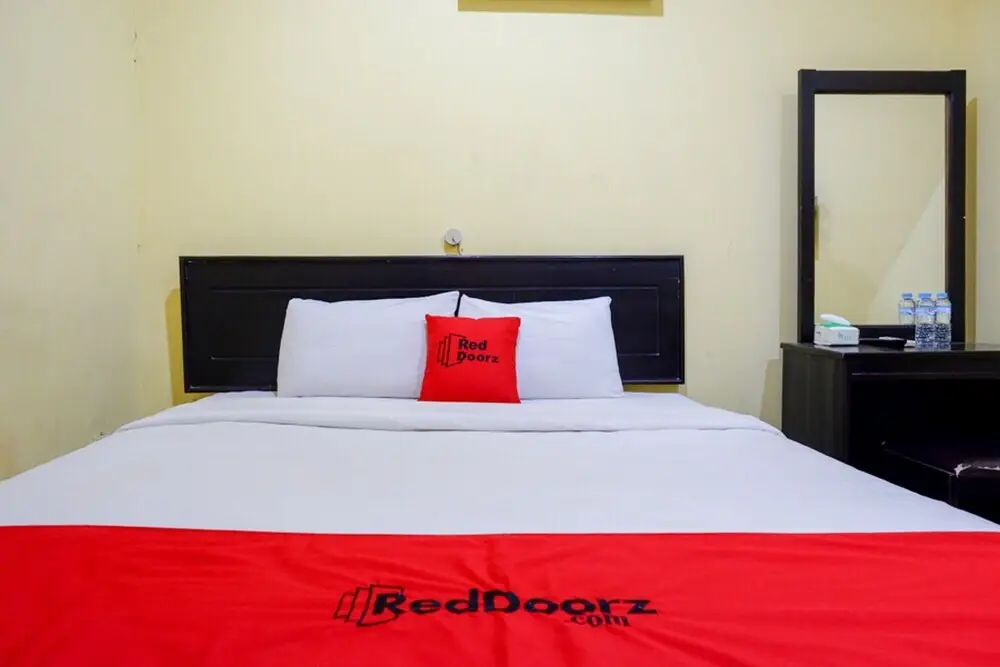 Кендари: Atomy Hotel by RedDoorz