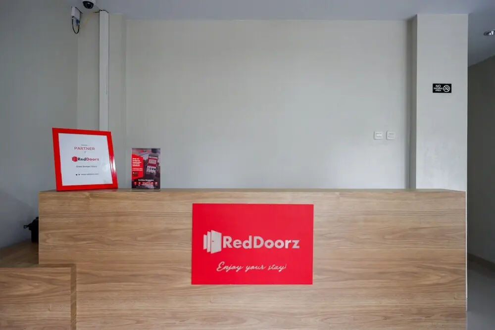 Слеман: Kurnia Guest House by RedDoorz