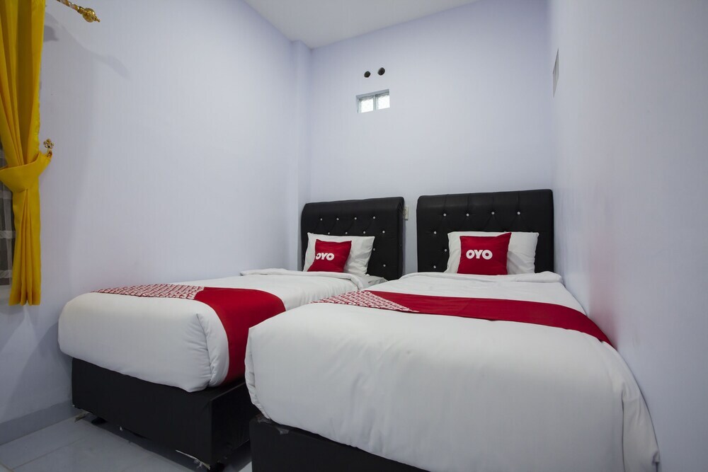 Пематанг Рая: Sopou Penginapan Rinal & Tuah by OYO Rooms