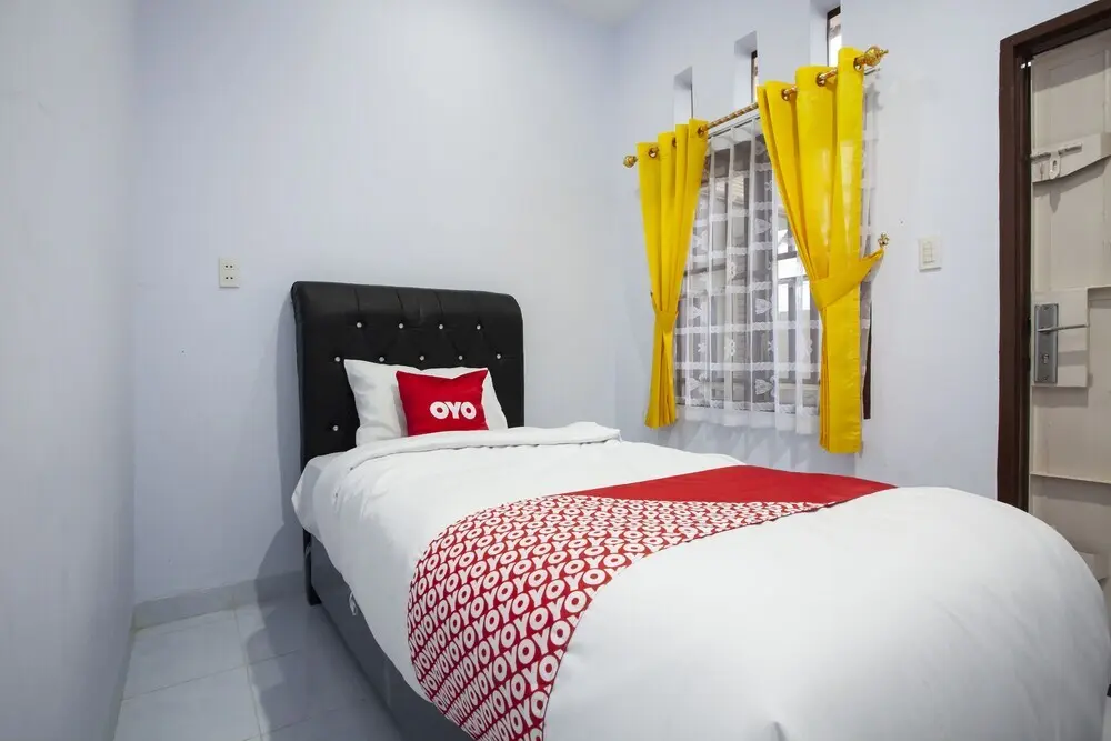 Пематанг Рая: Sopou Penginapan Rinal & Tuah by OYO Rooms