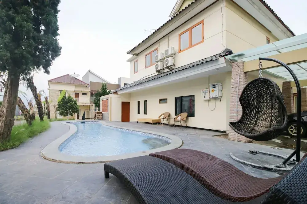 Бату: Panorama Villas Batu F-16 by RedDoorz