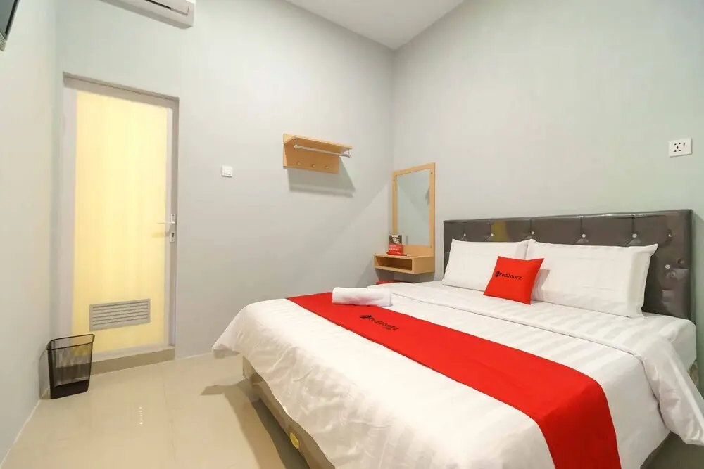 Петумбак: RedDoorz @ Helvetia Medan 2