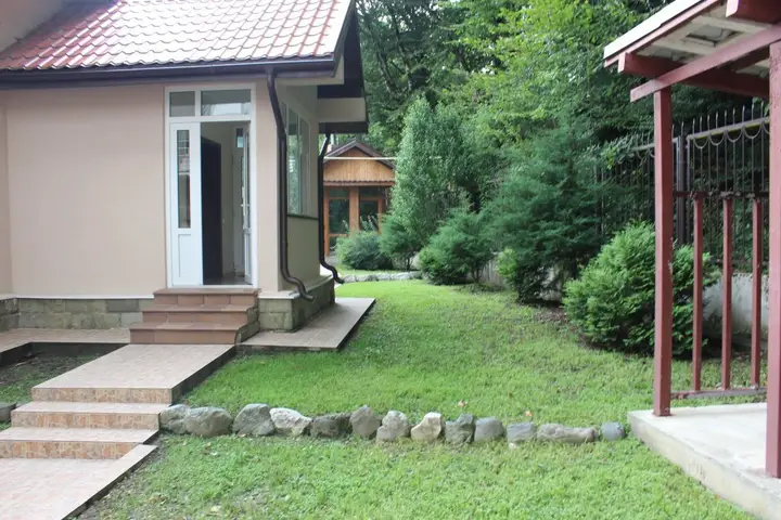 Эсто-Садок: Dom Otdykha Na Krasnoy Polyane Guest House