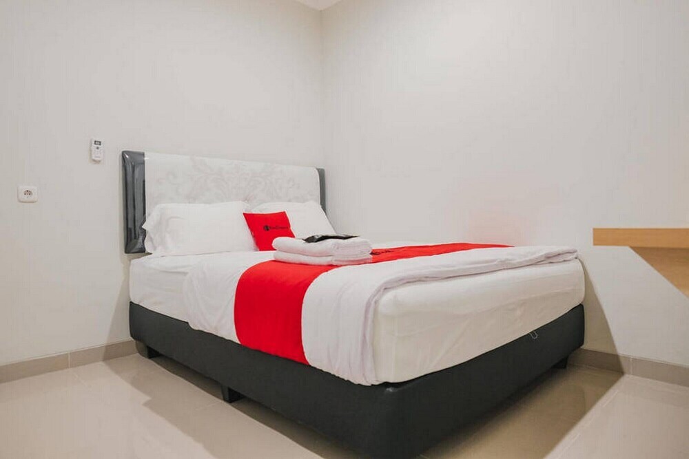 Джакарта: Kost M25 Hostel by Reddoorz