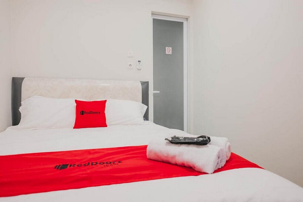 Джакарта: Kost M25 Hostel by Reddoorz