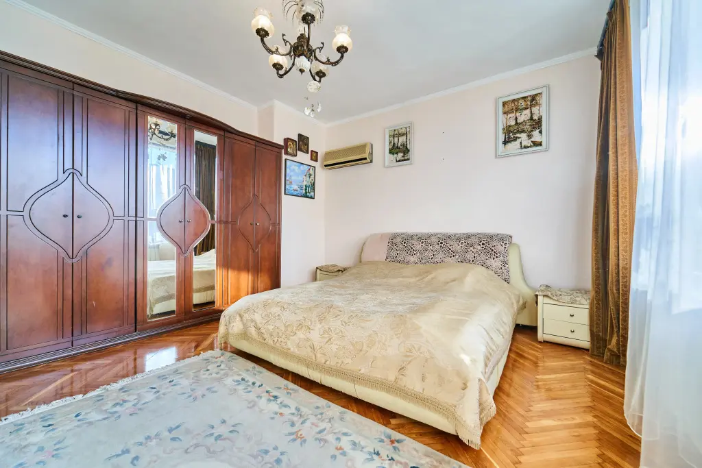 Сочи: Частный Дом 320 м²  в Самом Центре Сочи