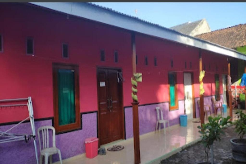 Баньюванги: Karangasem Dormitory