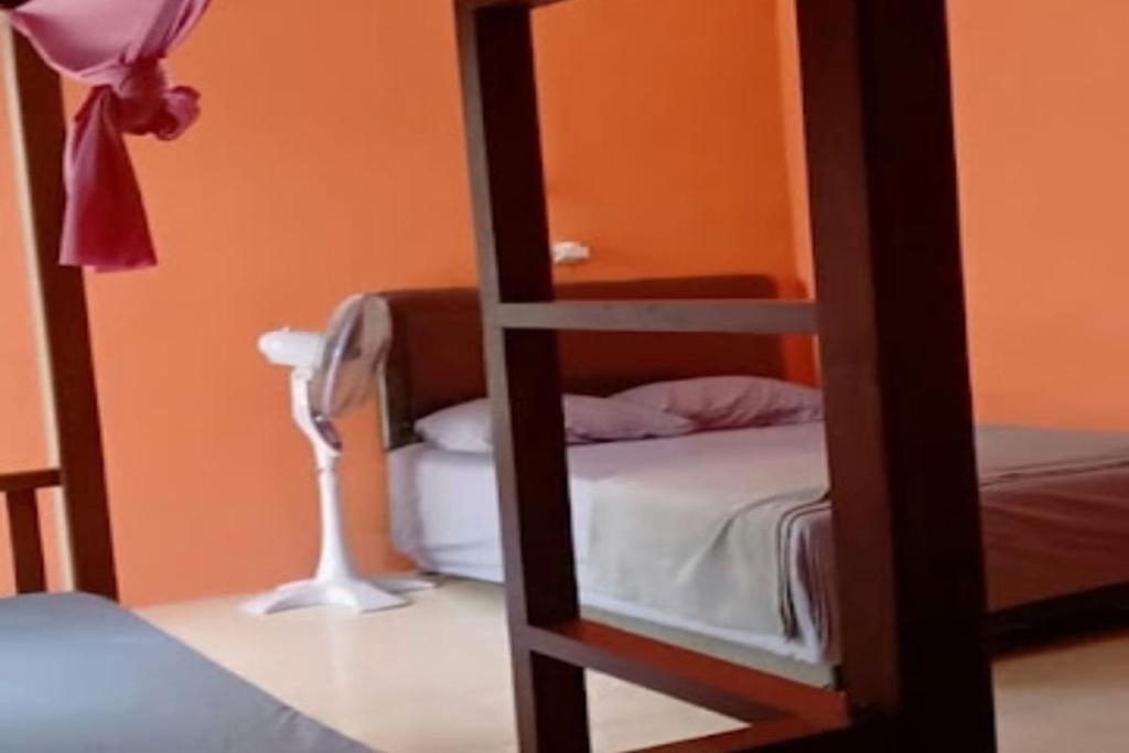 Баньюванги: Karangasem Dormitory