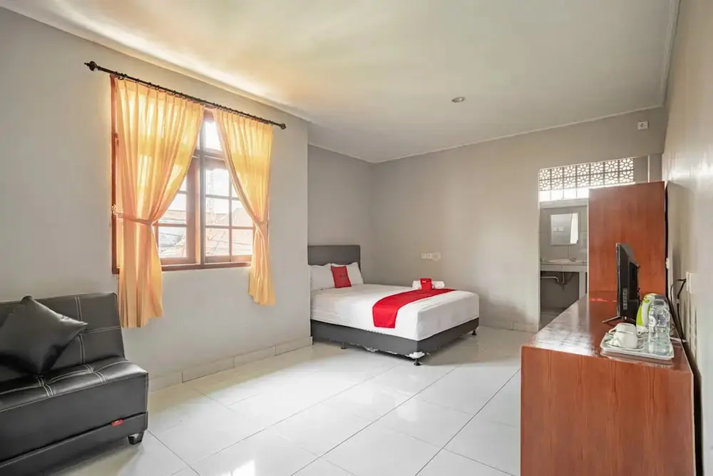 Денпасар: RedDoorz Syariah near Puri Agung Denpasar