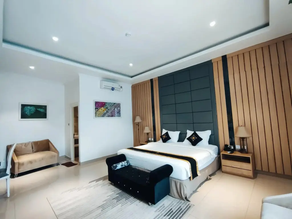 Читарингул: Chevilly Resort and Camp