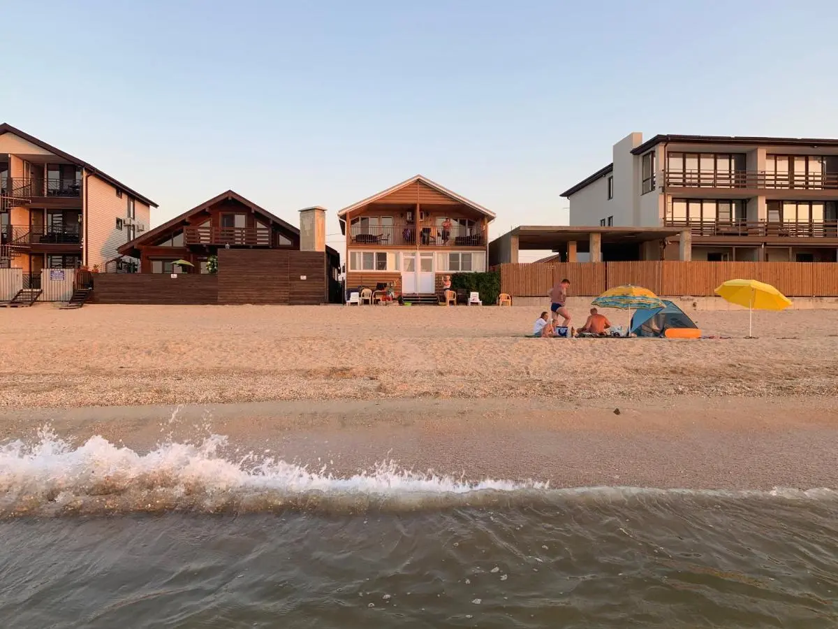 Голубицкая: Vacation Homes in Truzhenik Morya