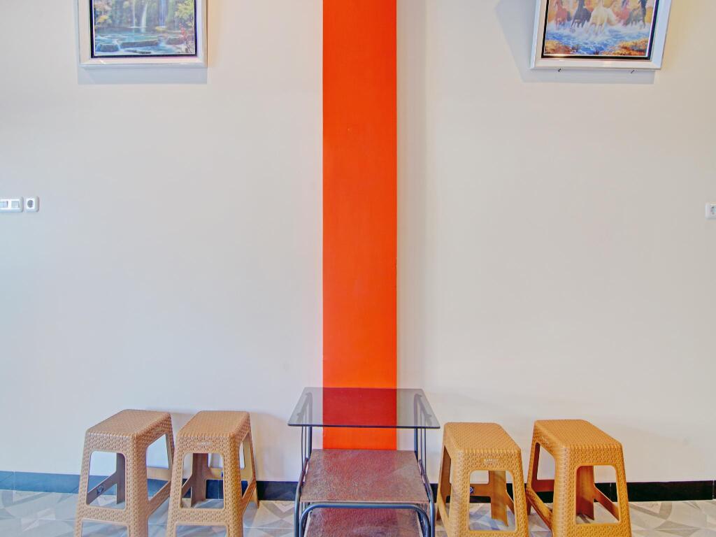 Паданг: Cendrawasih Resident by OYO Rooms