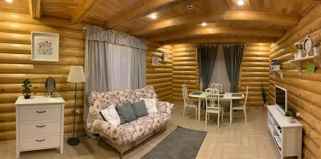 Псков: Дом с Бассейном