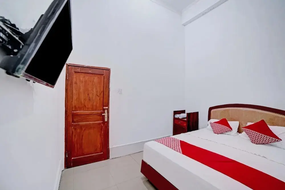 Медан: Sepakat Guest House by OYO Rooms