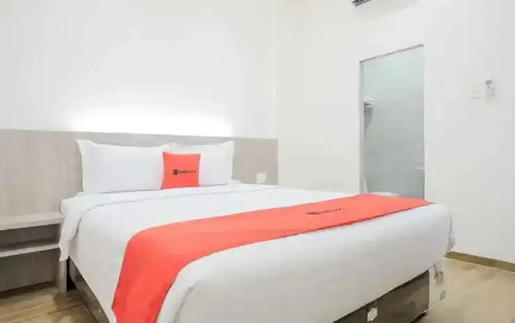 Медан: Reddoorz Plus @ Jalan Juanda Medan