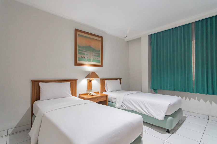 Бандунг: Hotel Yehezkiel Surapati