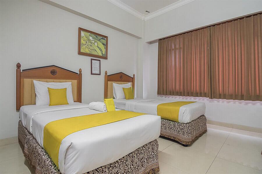 Бандунг: Hotel Yehezkiel Surapati