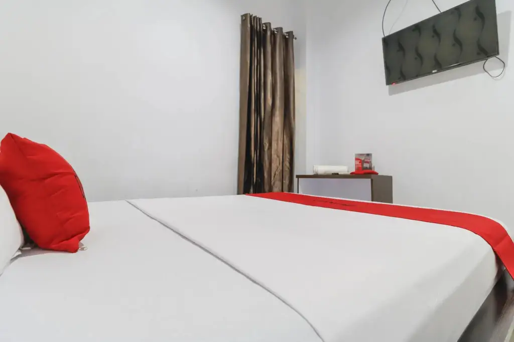 Макассар: RedDoorz near Mall Ratu Indah