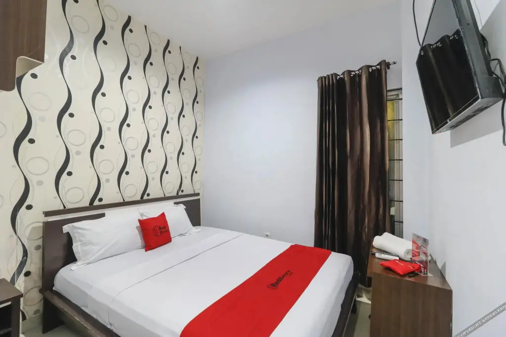 Макассар: RedDoorz near Mall Ratu Indah