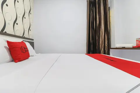 RedDoorz near Mall Ratu Indah — фото 1