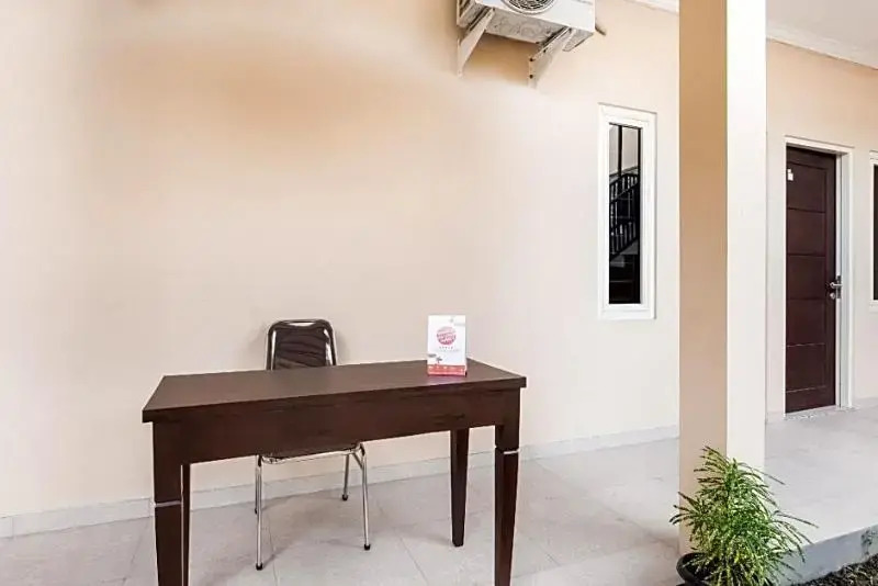 Сурабая: Griya RM 19 Syariah by OYO Rooms