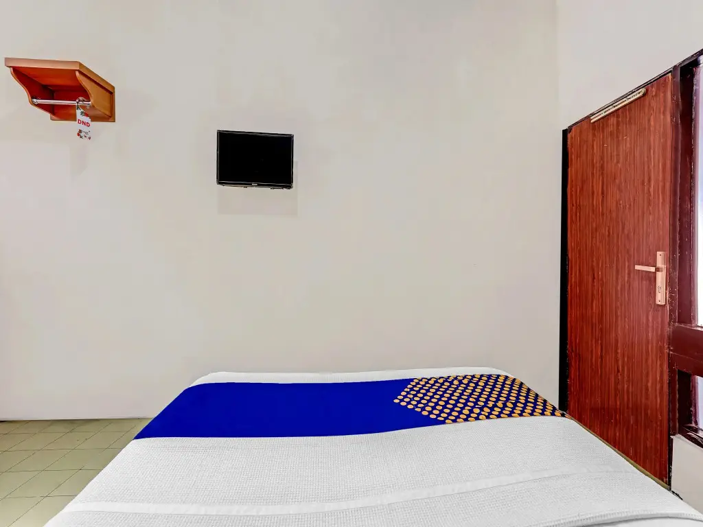 Сурабая: Anak Mama Guesthouse by OYO Rooms