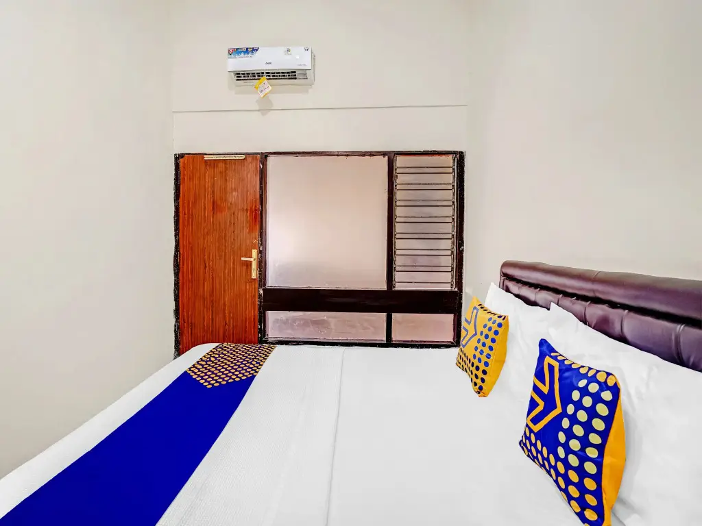 Сурабая: Anak Mama Guesthouse by OYO Rooms